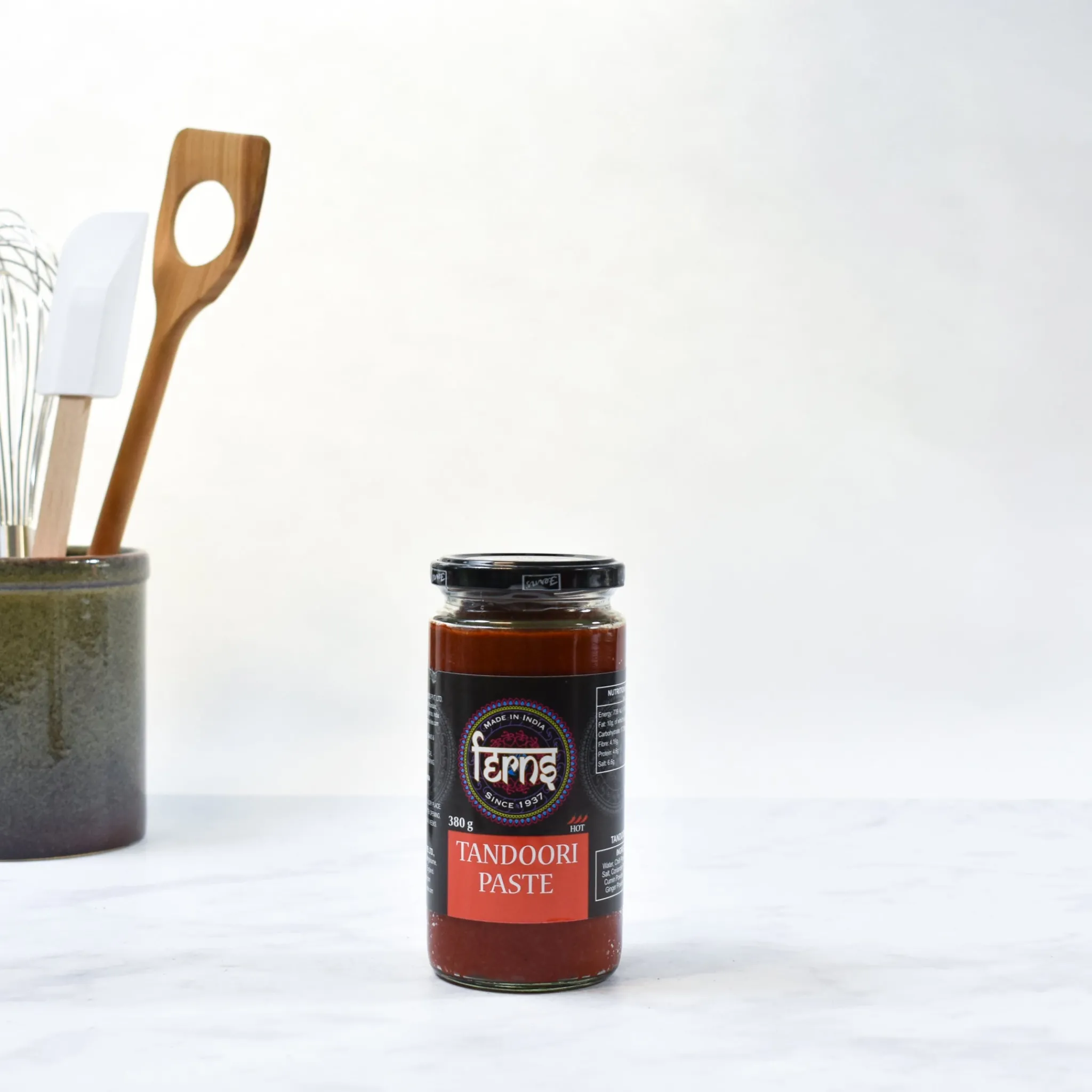 Ferns ' Tandoori Paste, 380g Hot