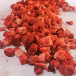 ZingyZoo Freeze Dried Strawberry Pieces, 100g New